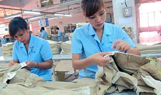 Importance of Quality Control & Quality Assurance in Manufacturing Products at Factories in Vietnam